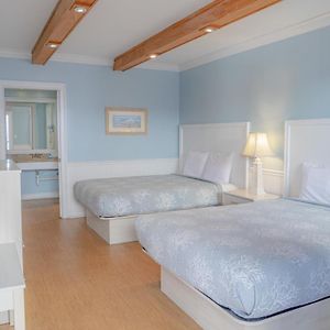 Queen Room Two Queen Beds